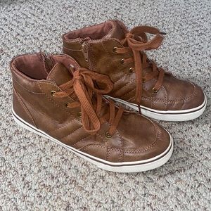 Cat & Jack Boys High Top Leather Sneakers